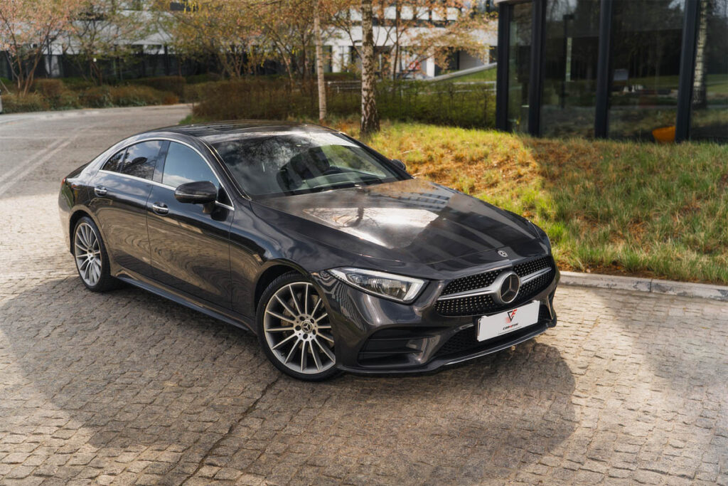 Wynajem: Mercedes CLS 400d - Wypożyczalnia aut premium Warszawa