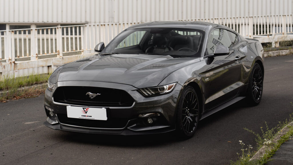 Wynajem Ford Mustang - Wypożyczalnia aut sportowych Warszawa - Car4Fun