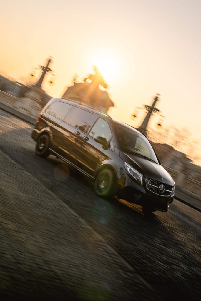 Mercedes V klasa - V300D - Wynajem Warszawa Mazowieckie